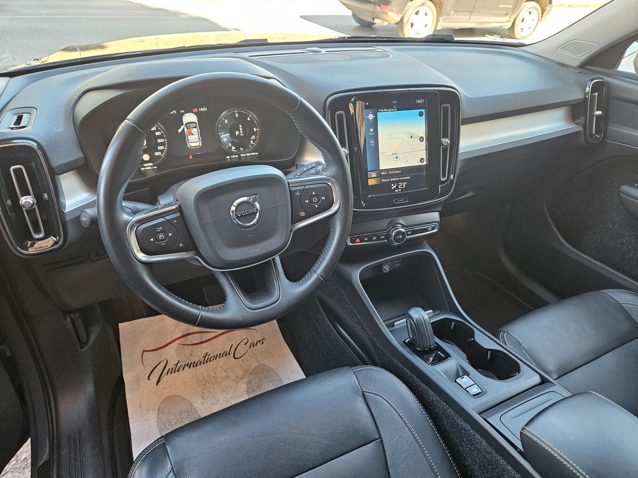 Volvo XC40 2.0 d3 Momentum geartronic N1