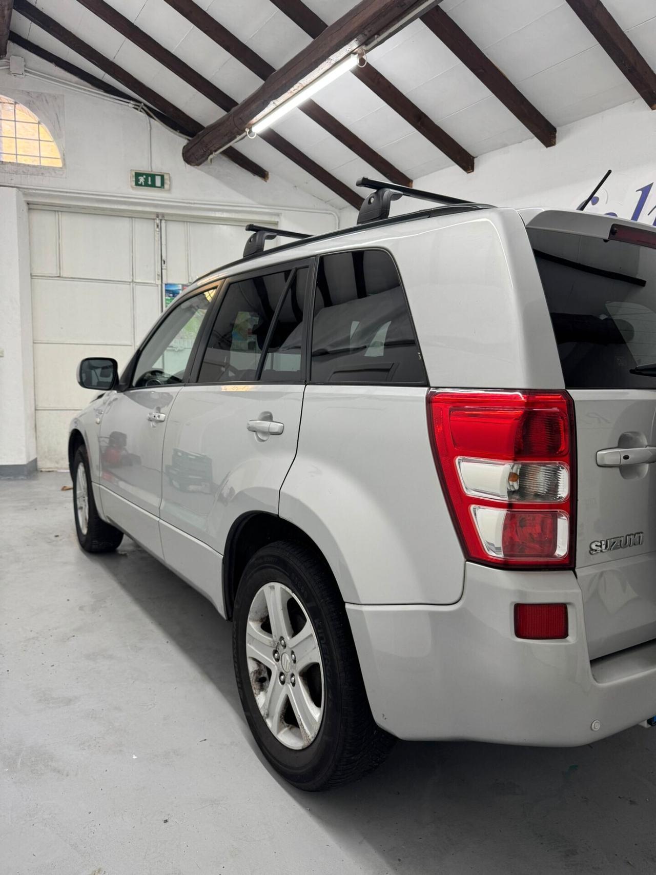 Suzuki Grand Vitara 1.9 DDiS 5 porte Executive 2008
