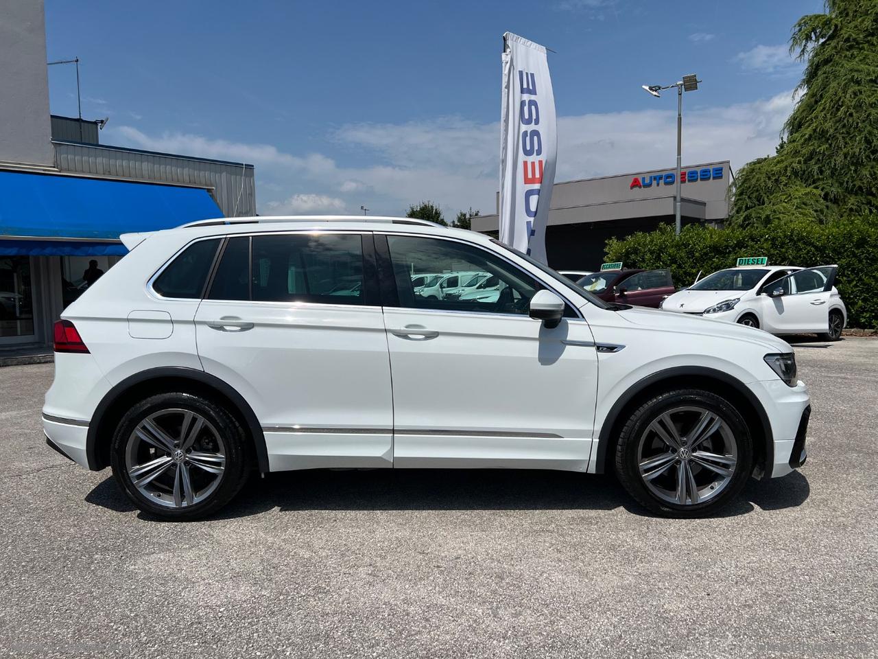 VOLKSWAGEN Tiguan 2.0 TDI 150CV SCR DSG R-Line