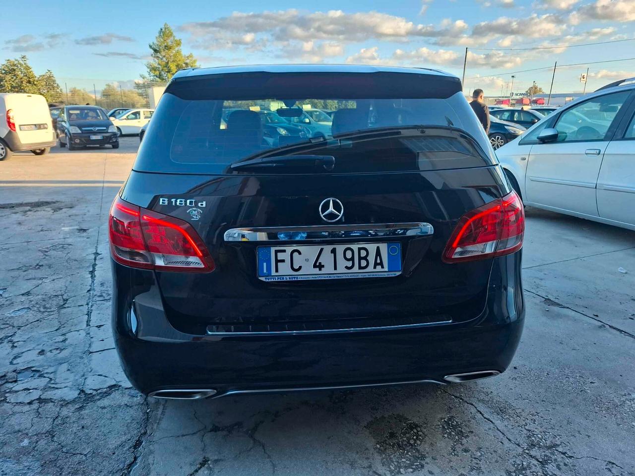 Mercedes-benz B 180 d Sport - 2016 LED/NAVI/RETRO