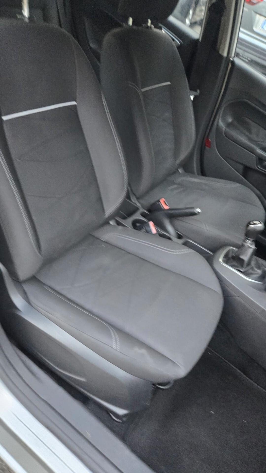 Ford Fiesta 1.2 60CV 5 porte