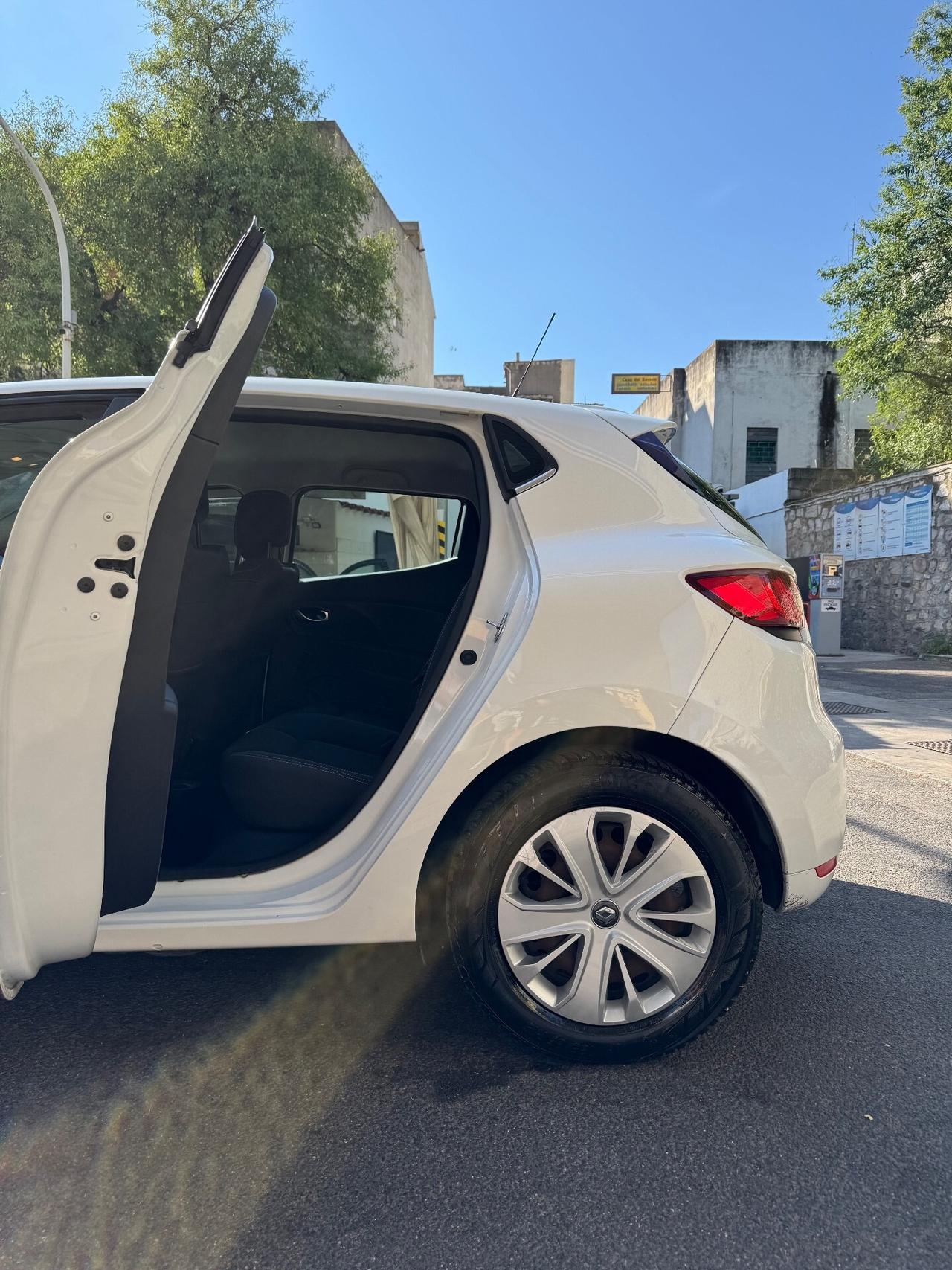 Renault Clio dCi 8V 75CV 5 porte Energy Life
