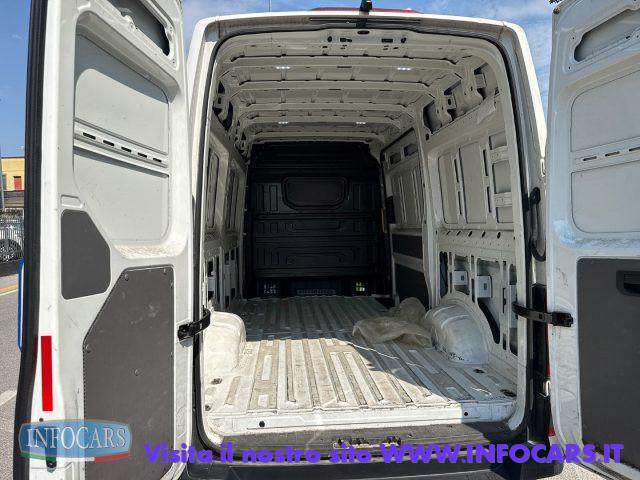 VOLKSWAGEN Crafter E-Crafter Elettrico 35 136 CV PM-TA Furgone + IVA