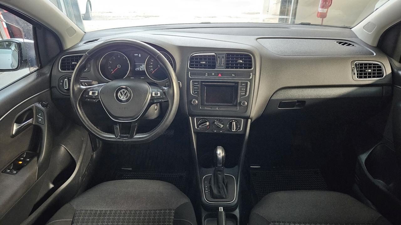 Volkswagen Polo 1.2 90CV BENZINA DSG - 2014