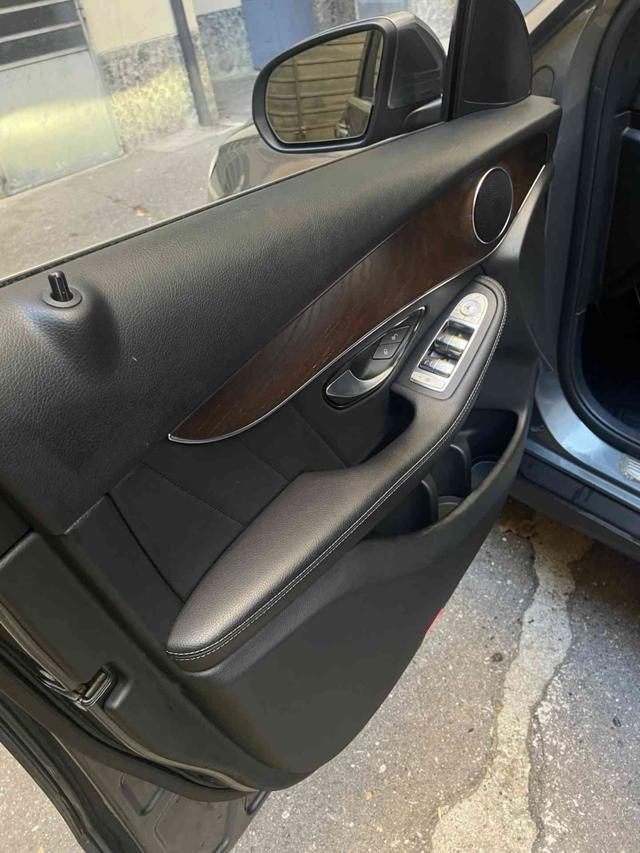 MERCEDES-BENZ GLC 250 d 4Matic Premium AMG