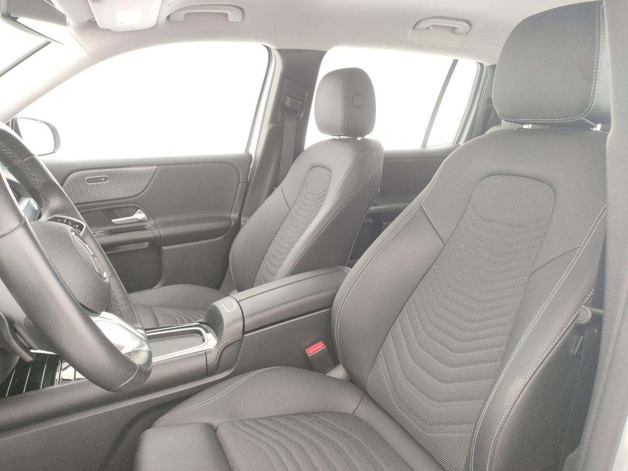 Mercedes-Benz GLB 180 d Advanced auto