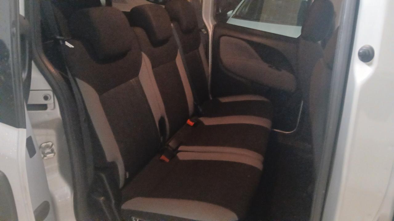 Fiat Doblo MAXI 7 P. 1600 MJET E6