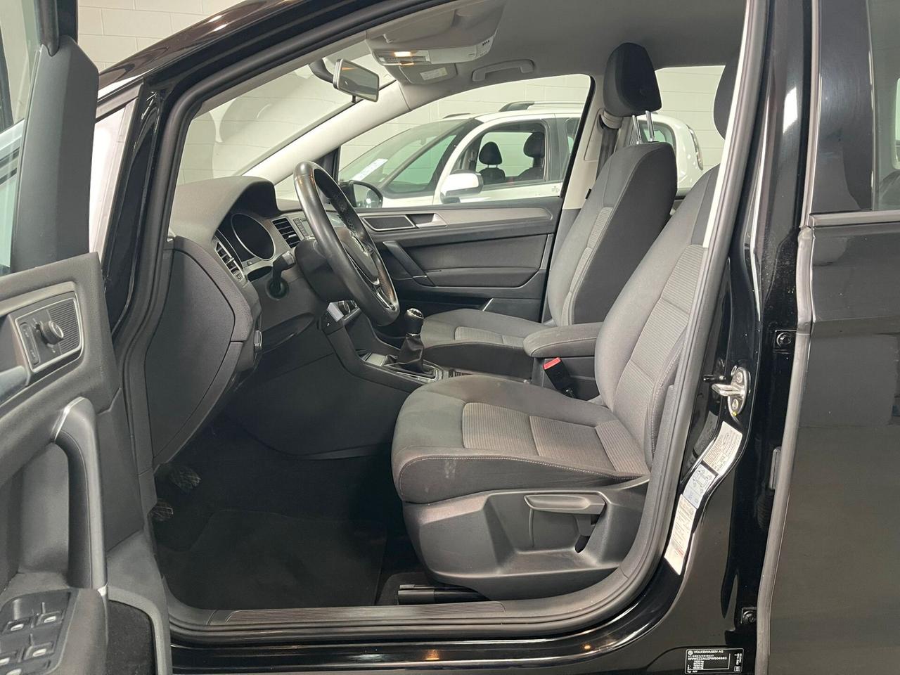 Volkswagen Golf Sportsvan 1.6 TDI Executive BlueMotion Technology