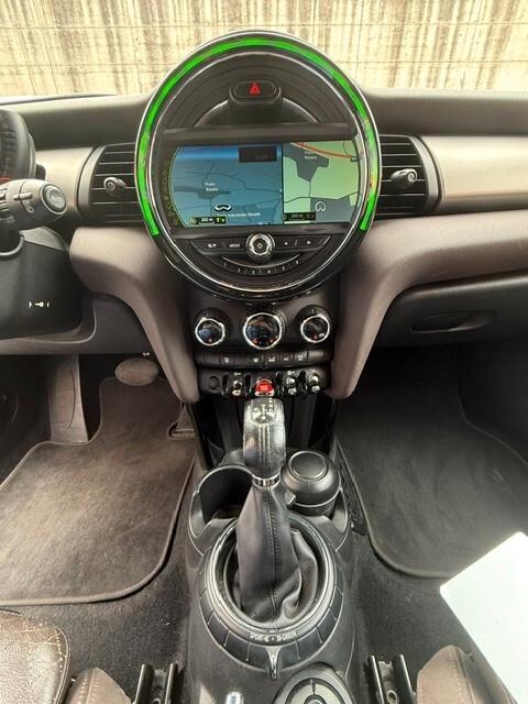 Mini Cooper 1.5 Diesel