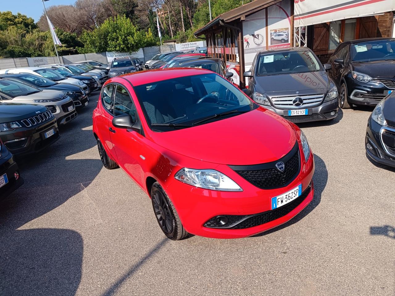Lancia Ypsilon 1.2 69 CV 5 porte Elefantino Blu