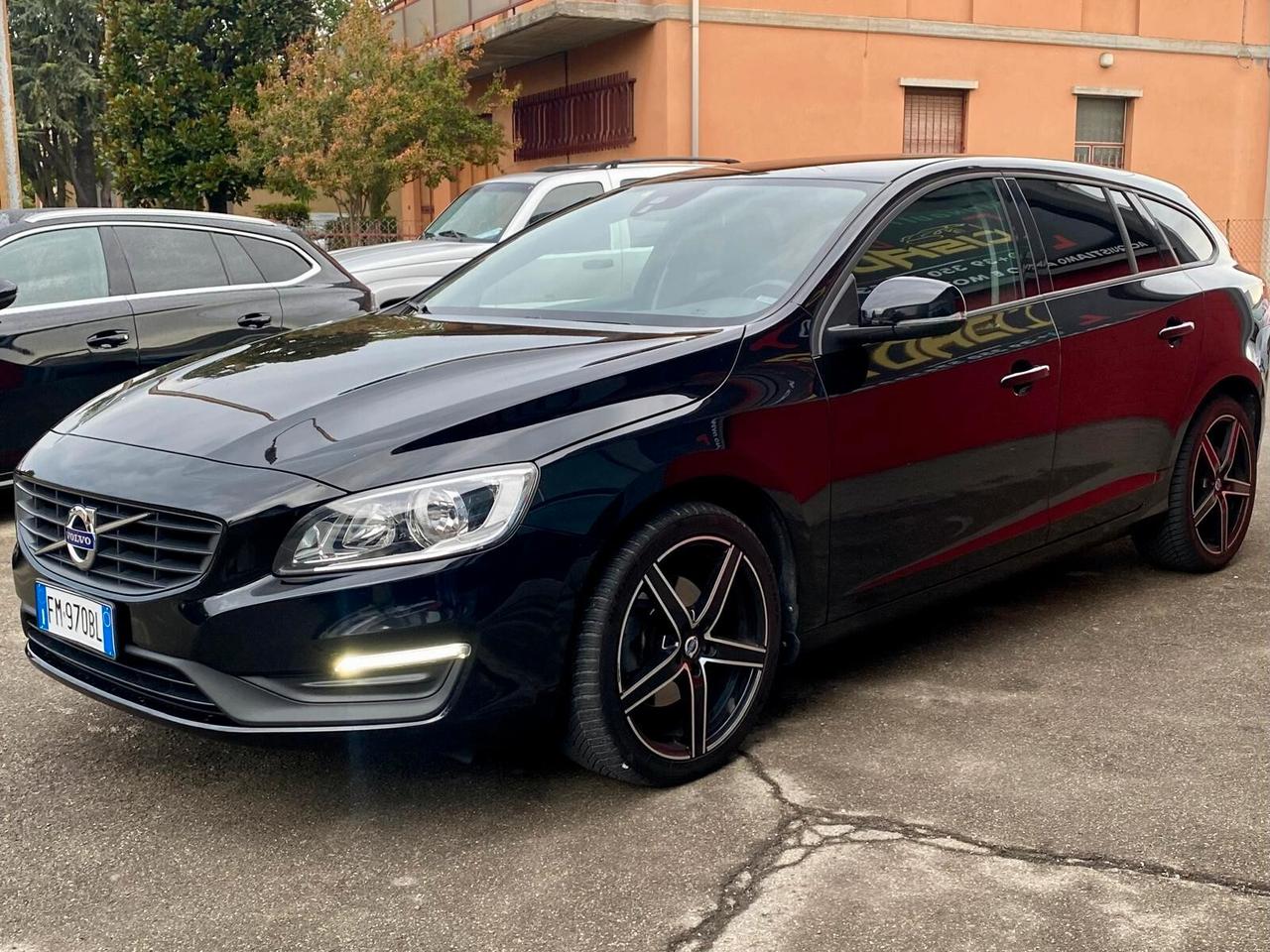 Volvo V60 D3 Geartronic Summum