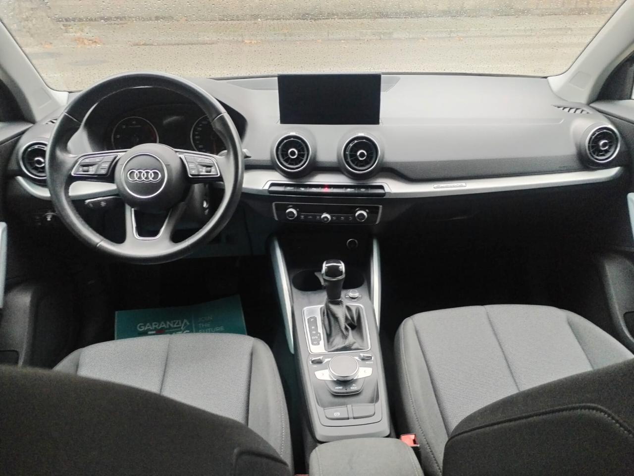 Audi Q2 35 TDI quattro S tronic Identity Black