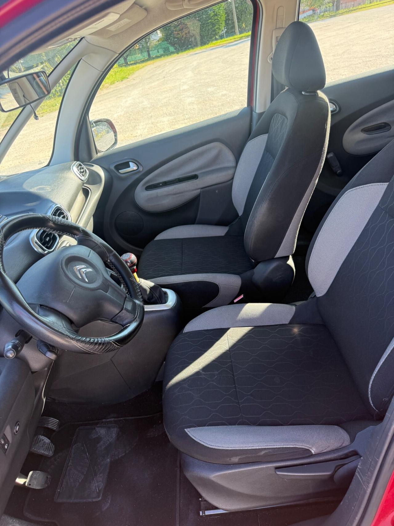 Citroen c3 Picasso 1.4 benzina Metano Neopatentati