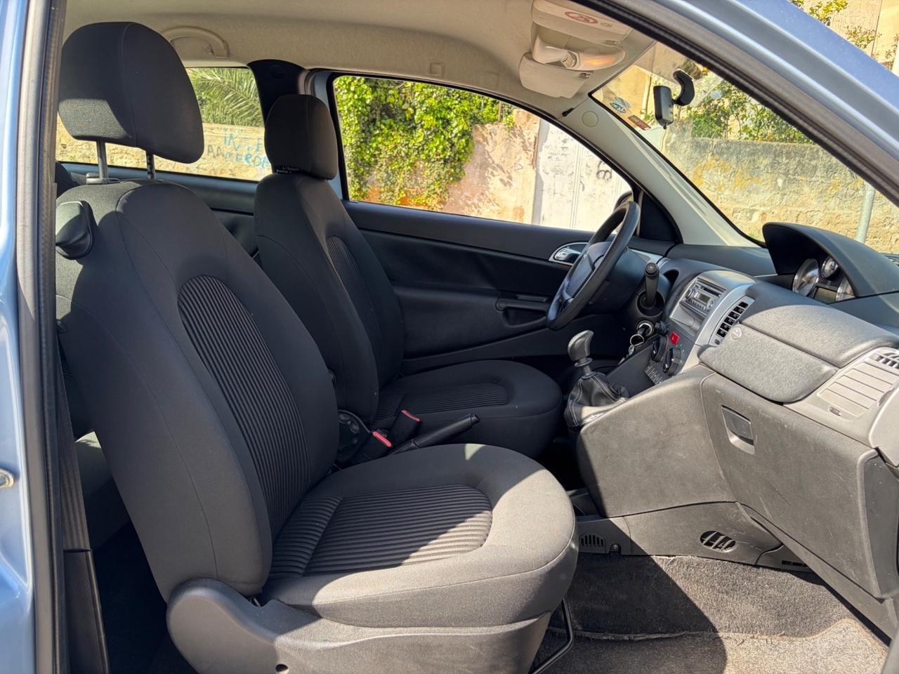 Lancia Ypsilon 1.2 69 CV Argento