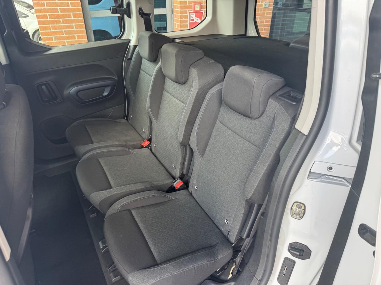 Fiat Doblo Doblò 1.6 MJT 105CV S&S PC Combi N1 Lounge. 5 posti