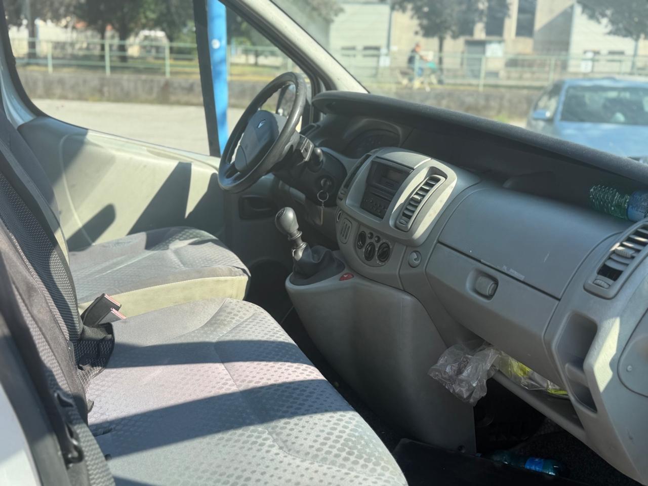 Renault Trafic Passenger 2.0 dCi 115 CV 9 Posti - 2007 - €6.500