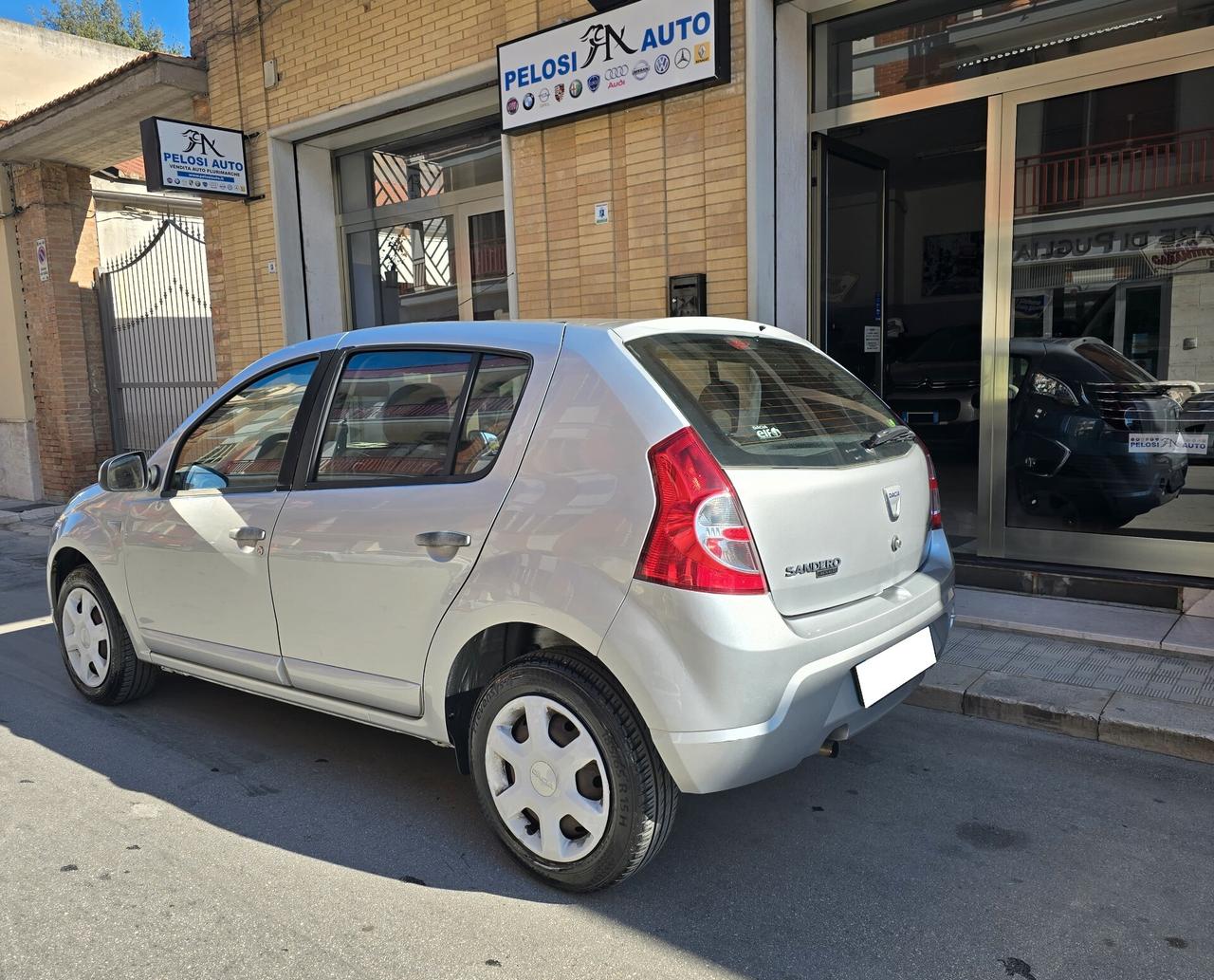 Dacia Sandero 1.2 75 cv