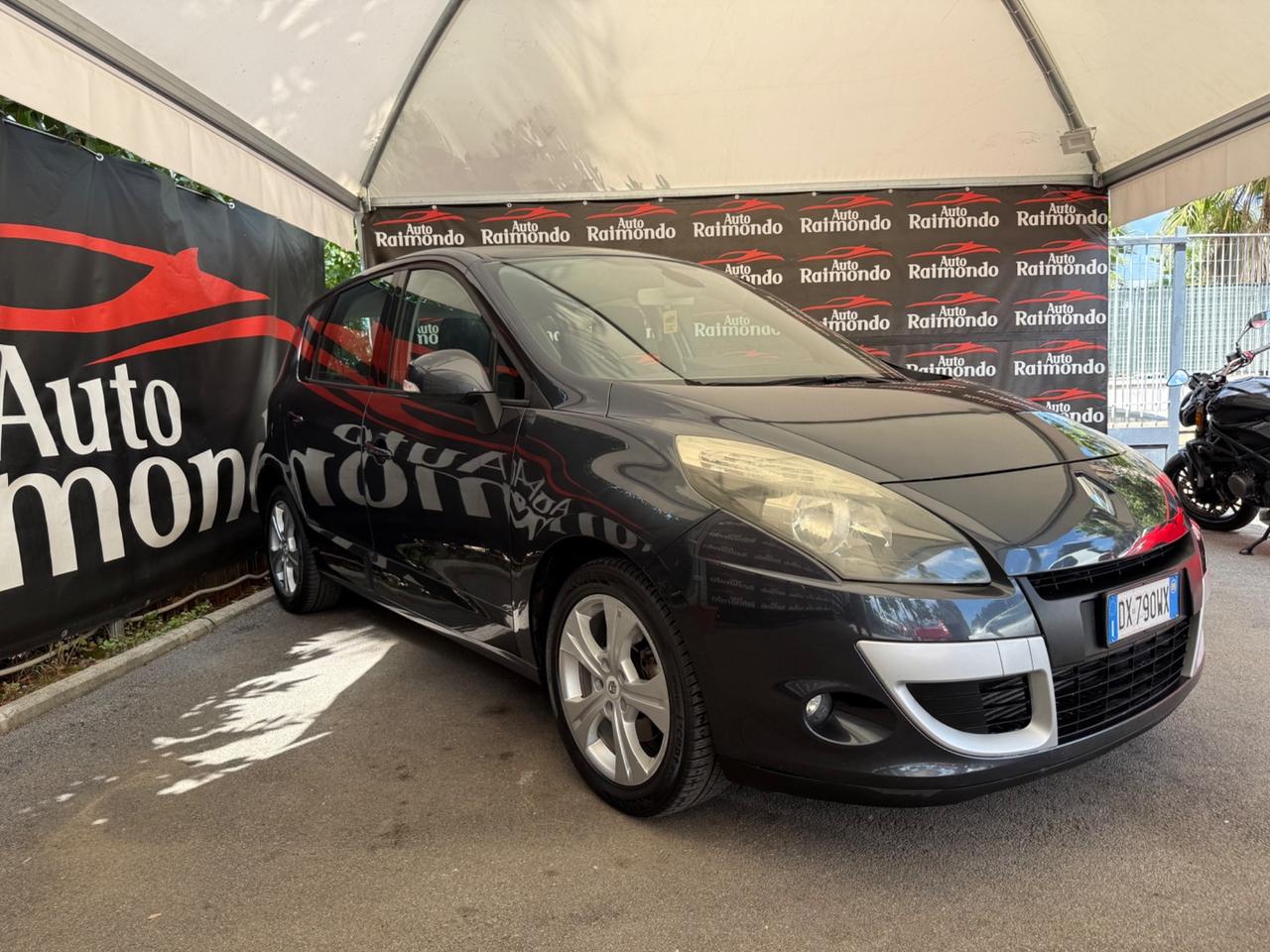Renault Scenic X-Mod 1.5 dCi 110CV Luxe