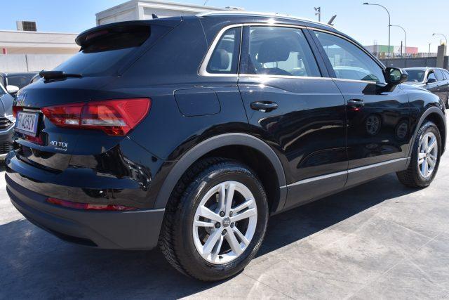 AUDI Q3 40 TDI quattro S tronic Business *TETTUCCIO*