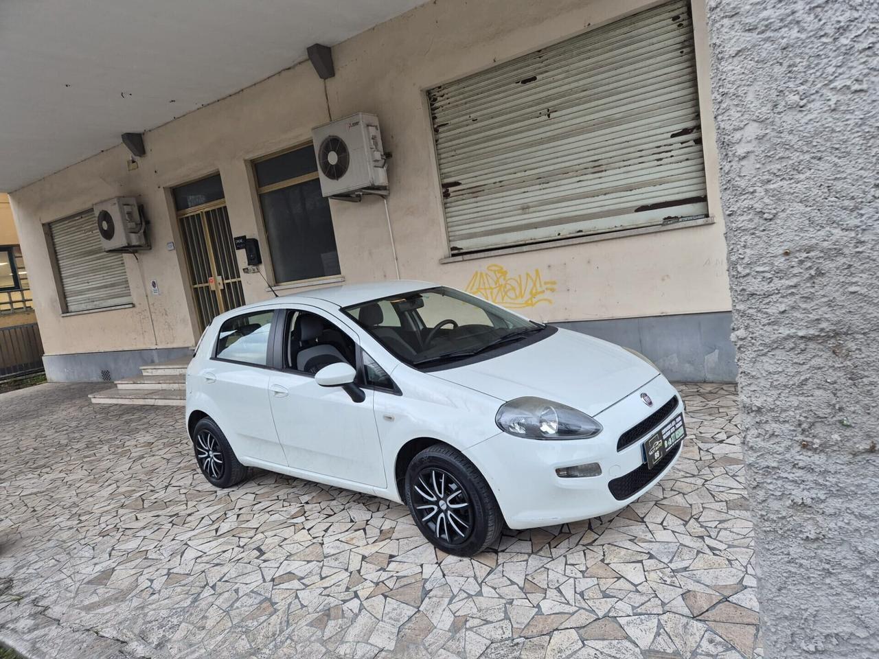 Fiat Punto 1.2 S&S 8V 5 porte Lounge