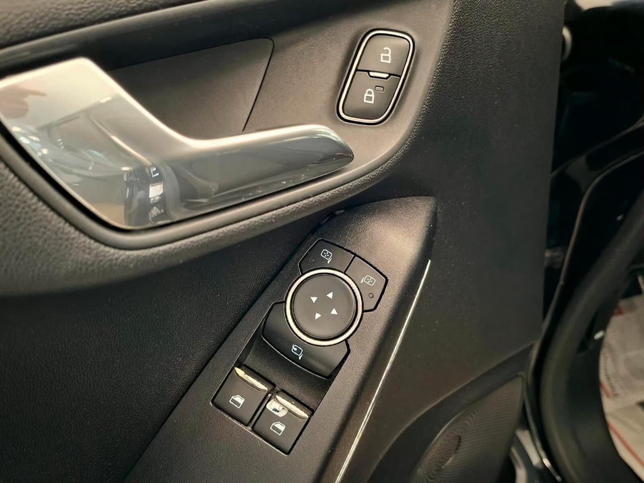 Ford Fiesta 1.1 85cv ST-Line 2018