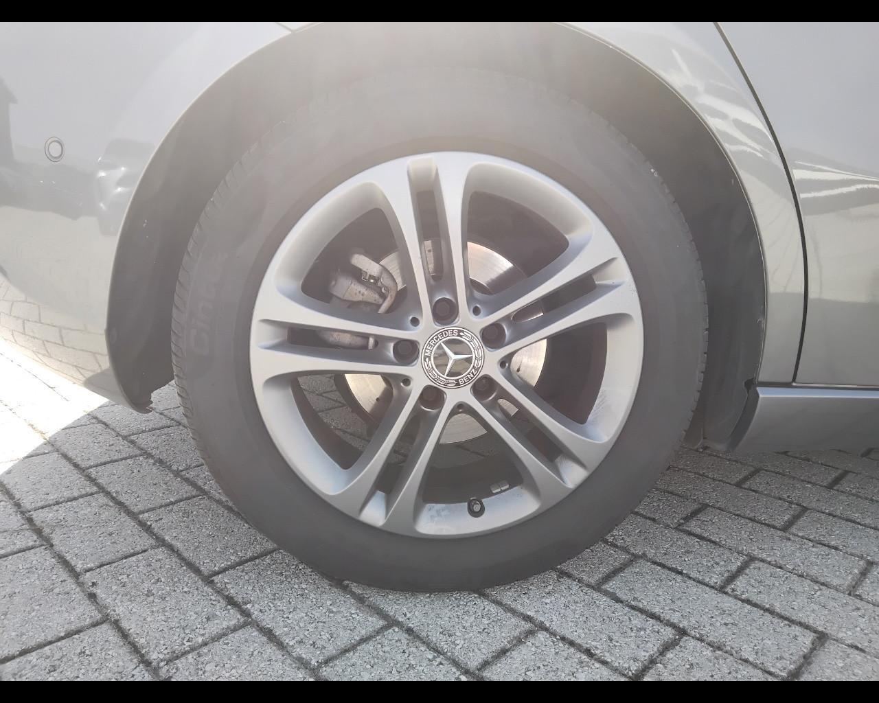 Mercedes-Benz Classe A - W177 2018 - A 180 d Business auto