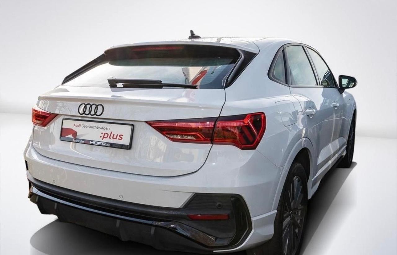 Audi Q3 45 TFSI S tronic S LINE interno esterno Cerchi Sonos Tetto