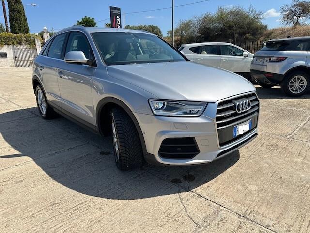 Audi Q3 2.0 TDI 150 CV quattro S tronic Business