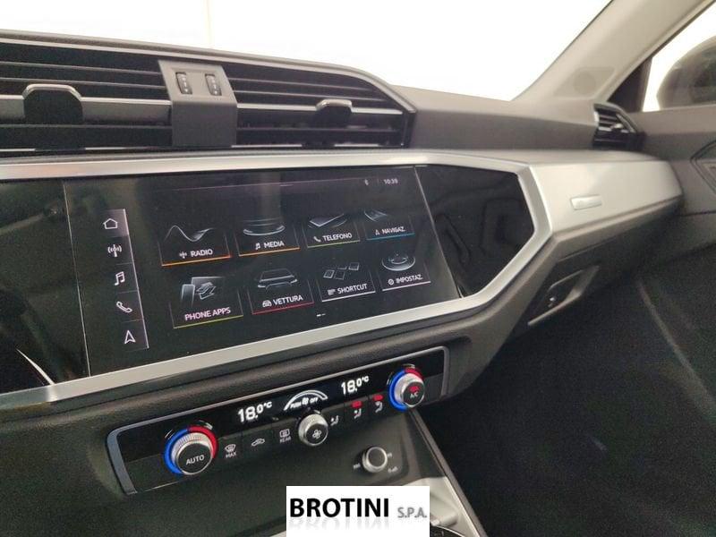 Audi Q3 1.5 35 TFSI Business Advanced S-Tronic