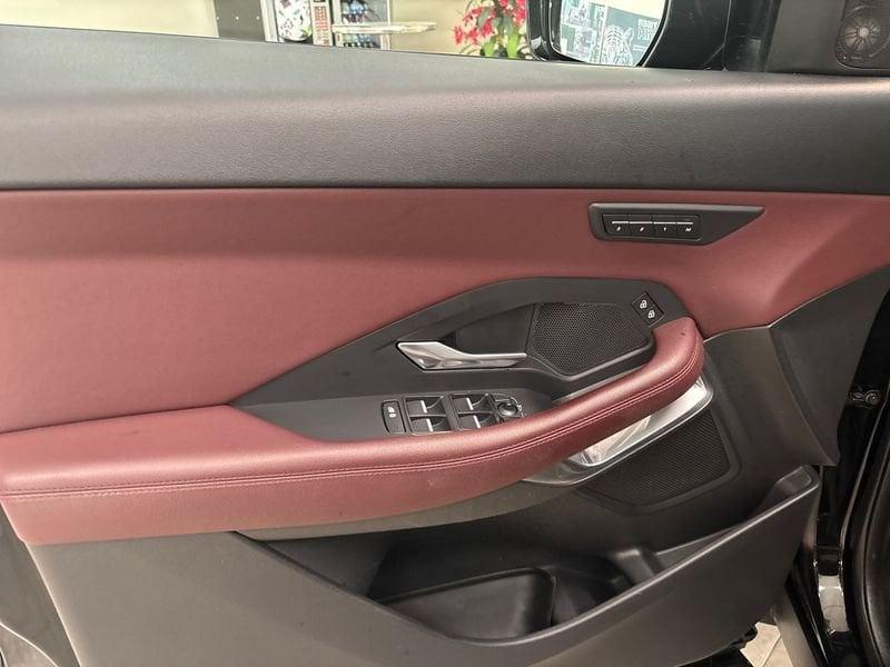 Jaguar E-Pace 2.0d i4 mhev R-Dynamic Black awd 204cv auto