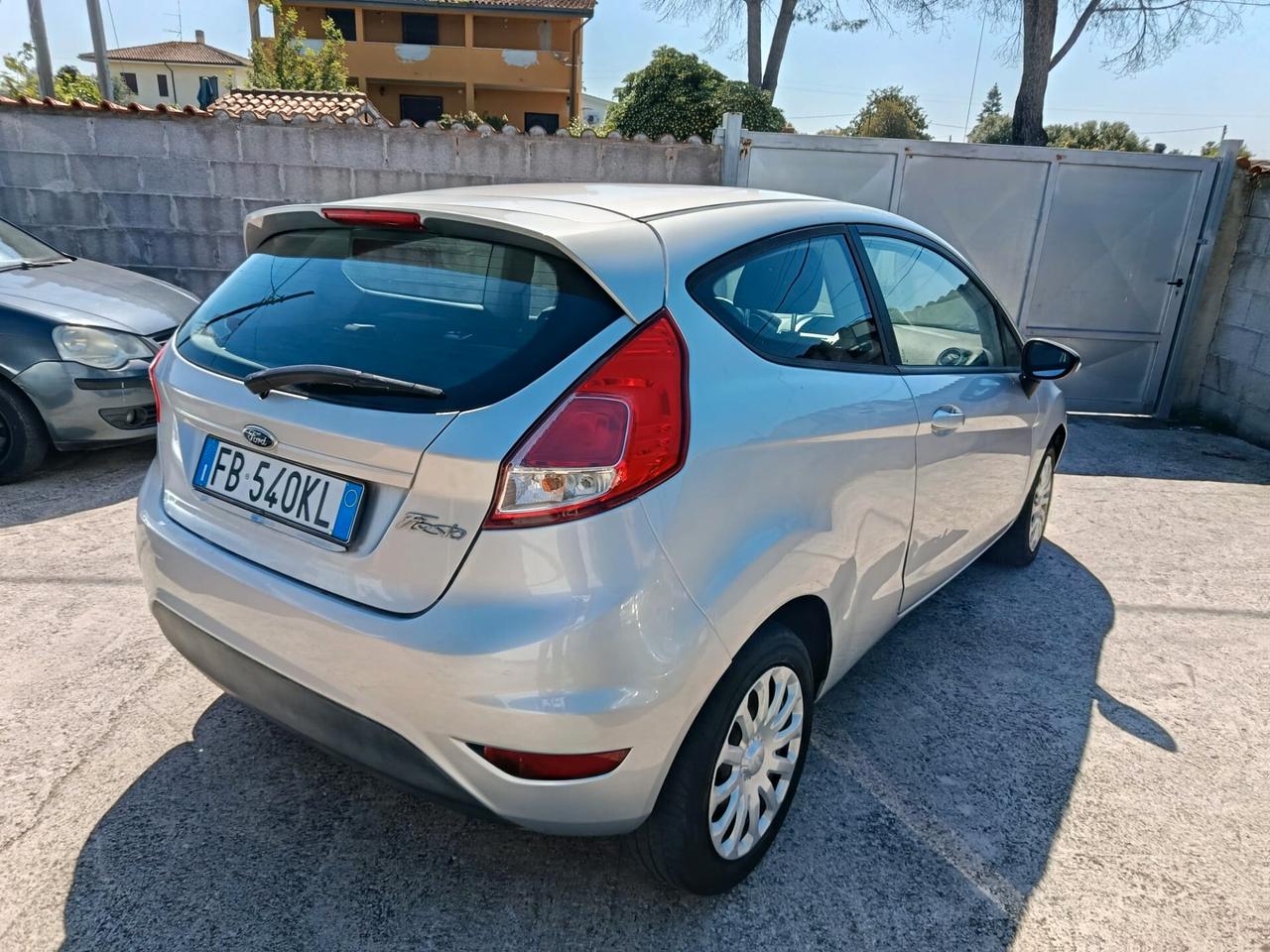 Ford Fiesta 1.4 3 porte Bz.- GPL FINO 2035