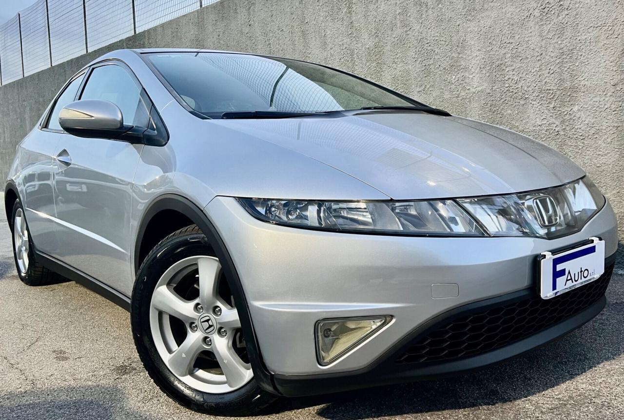 Honda Civic 1.4 i-DSi 5p.Sport,NEOPATENTATI,Climatronic,cerchi in lega,ecc.