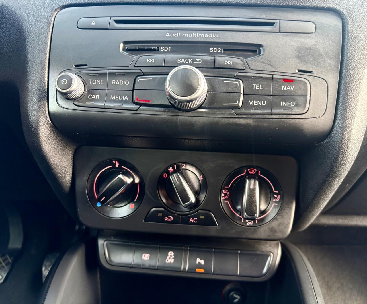 Audi A1 1.6 TDI 90cv si neo patentati non paga bollo