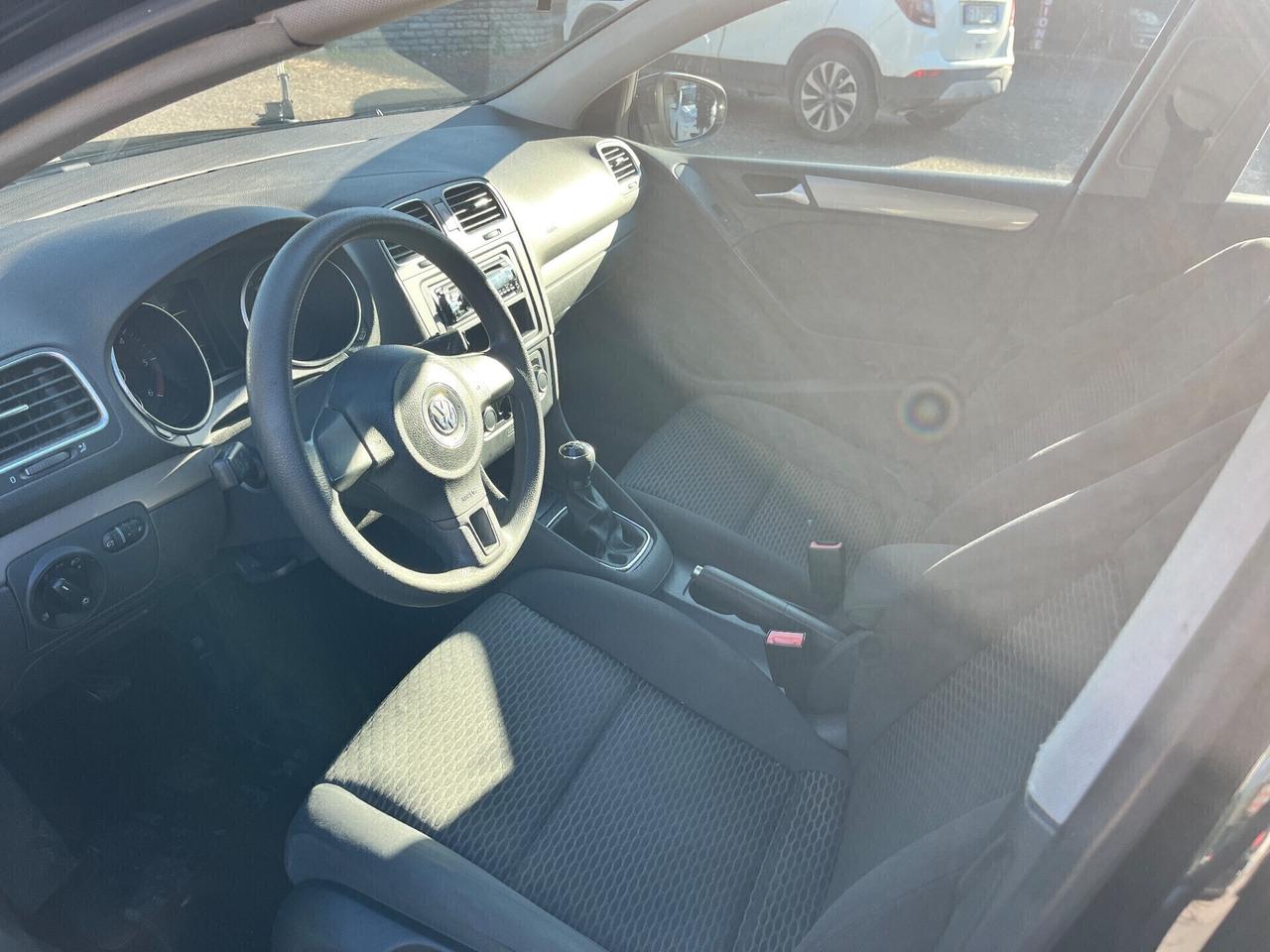 Volkswagen Golf 1.6 TDI DPF 5p. United