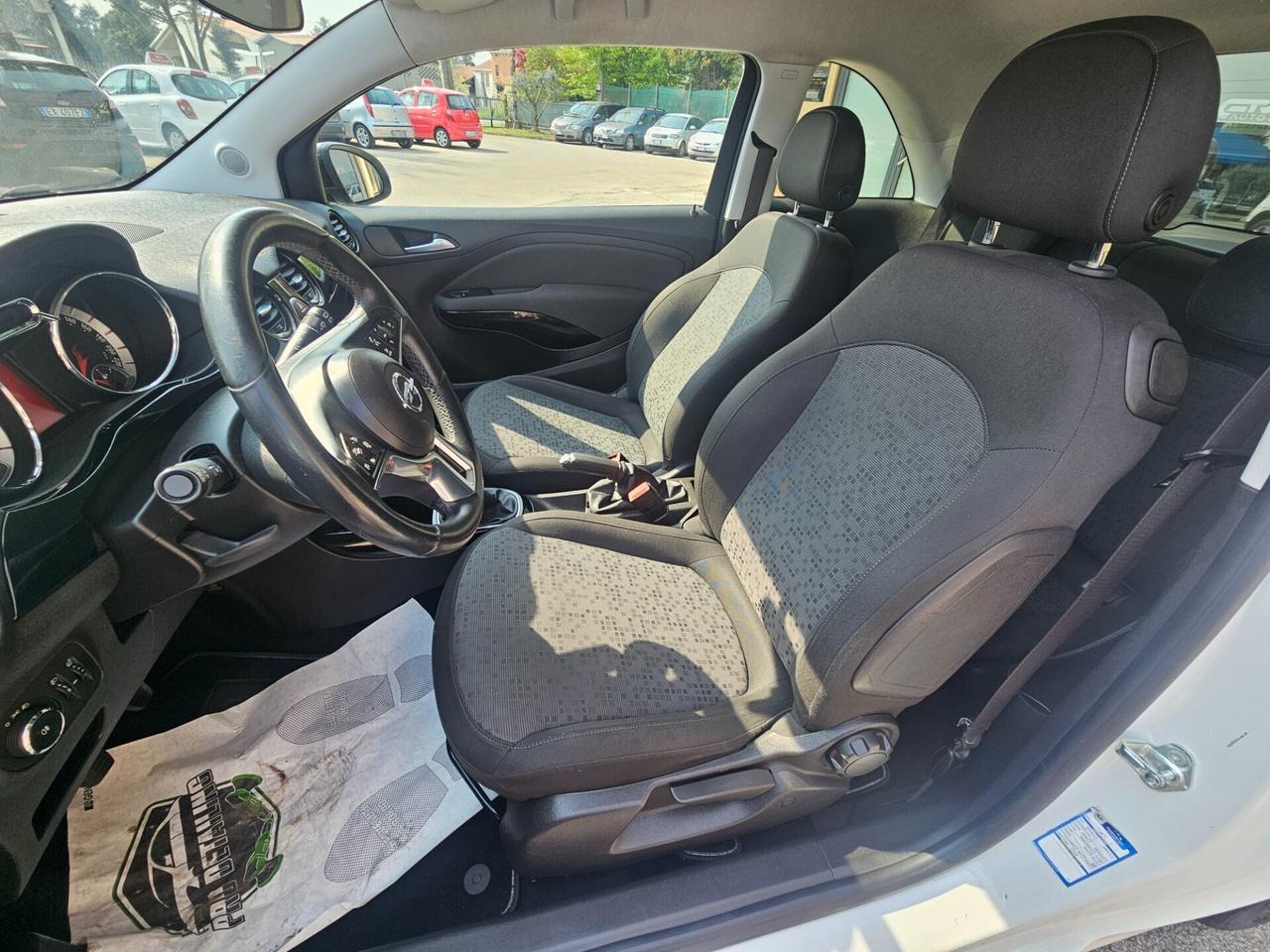 Opel Adam 1.2 70 CV - OK Neopatentati
