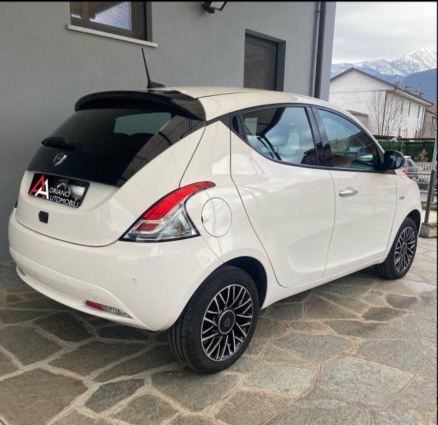 LANCIA Ypsilon 1.0 FireFly 5 porte S&S Hybrid Platino