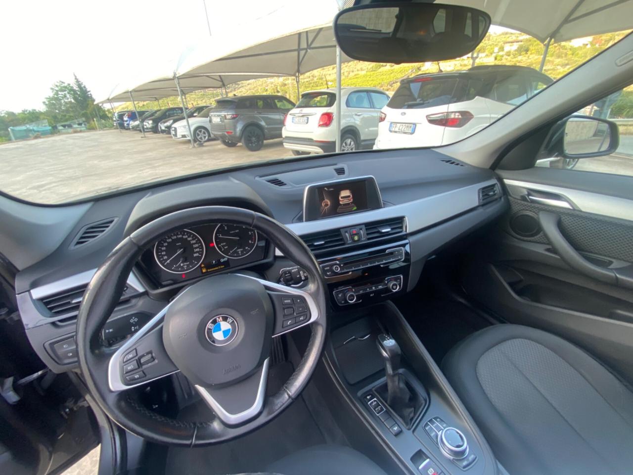 Bmw X1 BMW X1 X-Drive 18DBusiness 150 cv