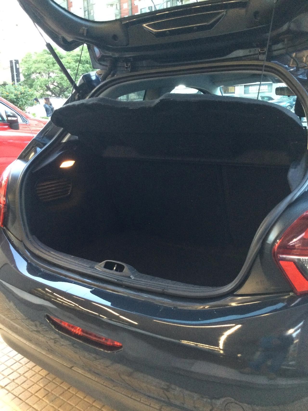 Peugeot 208 PureTech 82 3 porte Allure