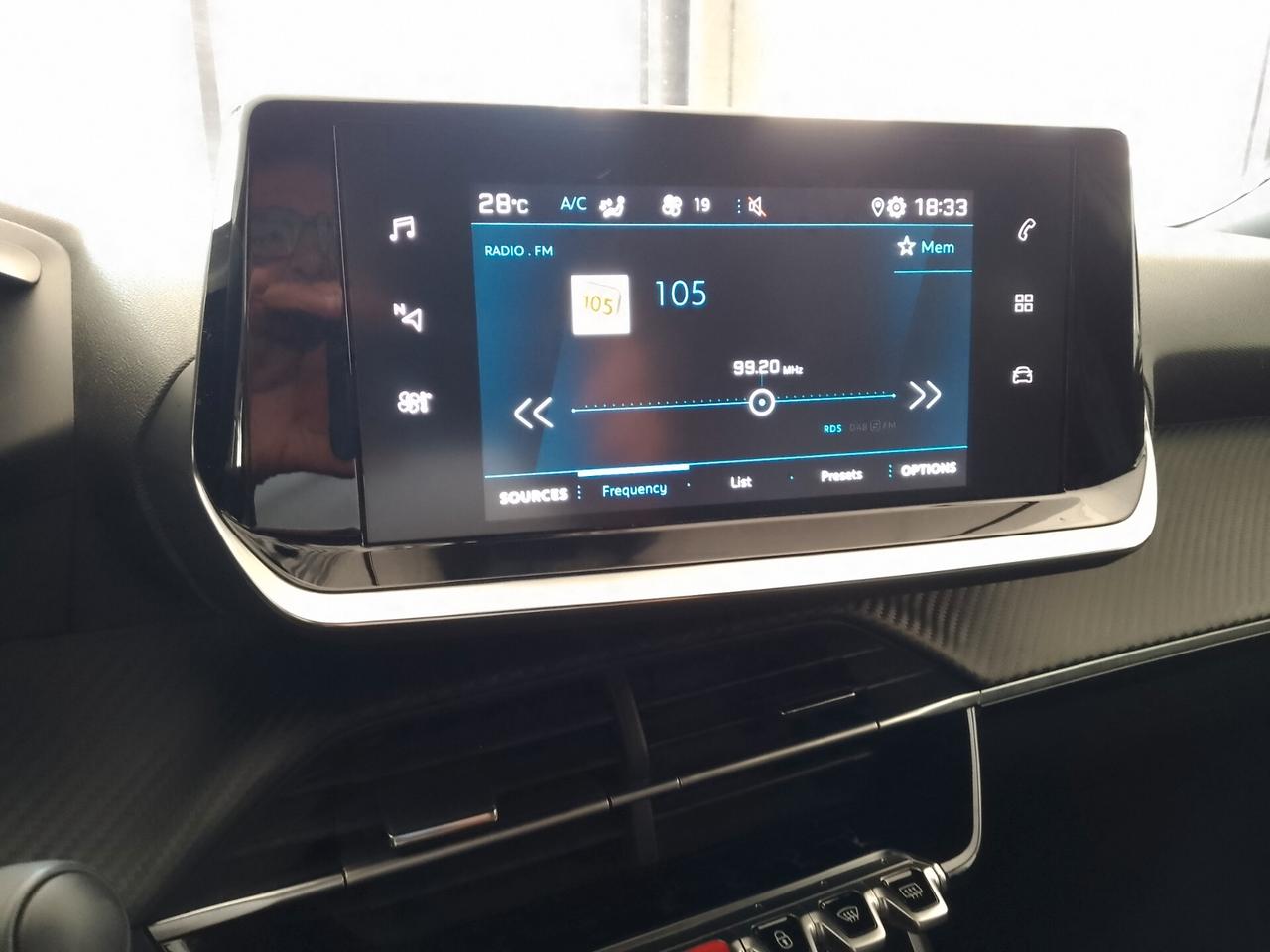 Peugeot 2008 PureTech 100 S&S Allure