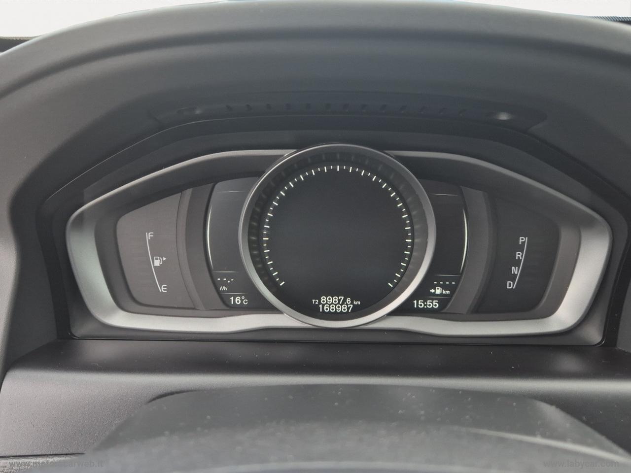 VOLVO XC60 D3 Geartronic Momentum