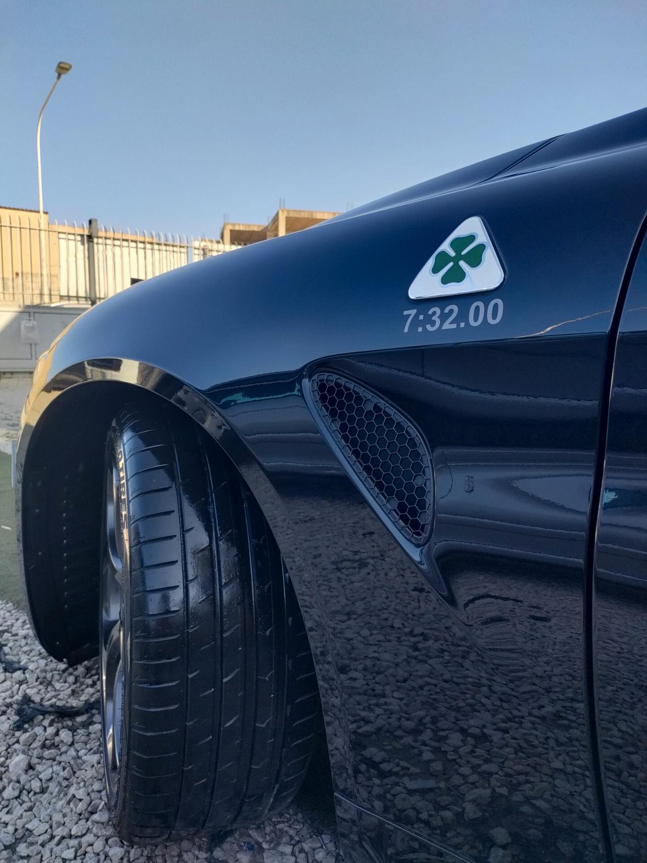 Alfa Romeo Giulia 2.9 T V6 Quadrifoglio