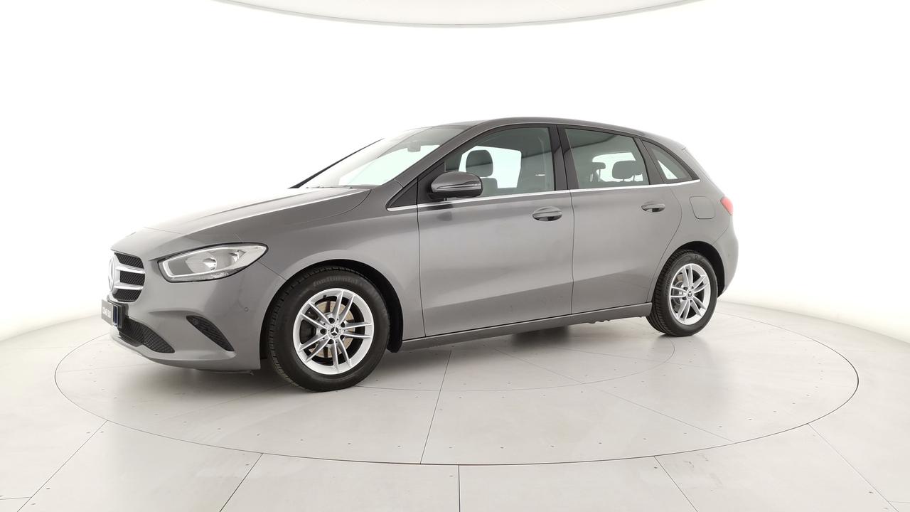 Mercedes-Benz Classe B - W247 2018 - B 180 d Sport auto