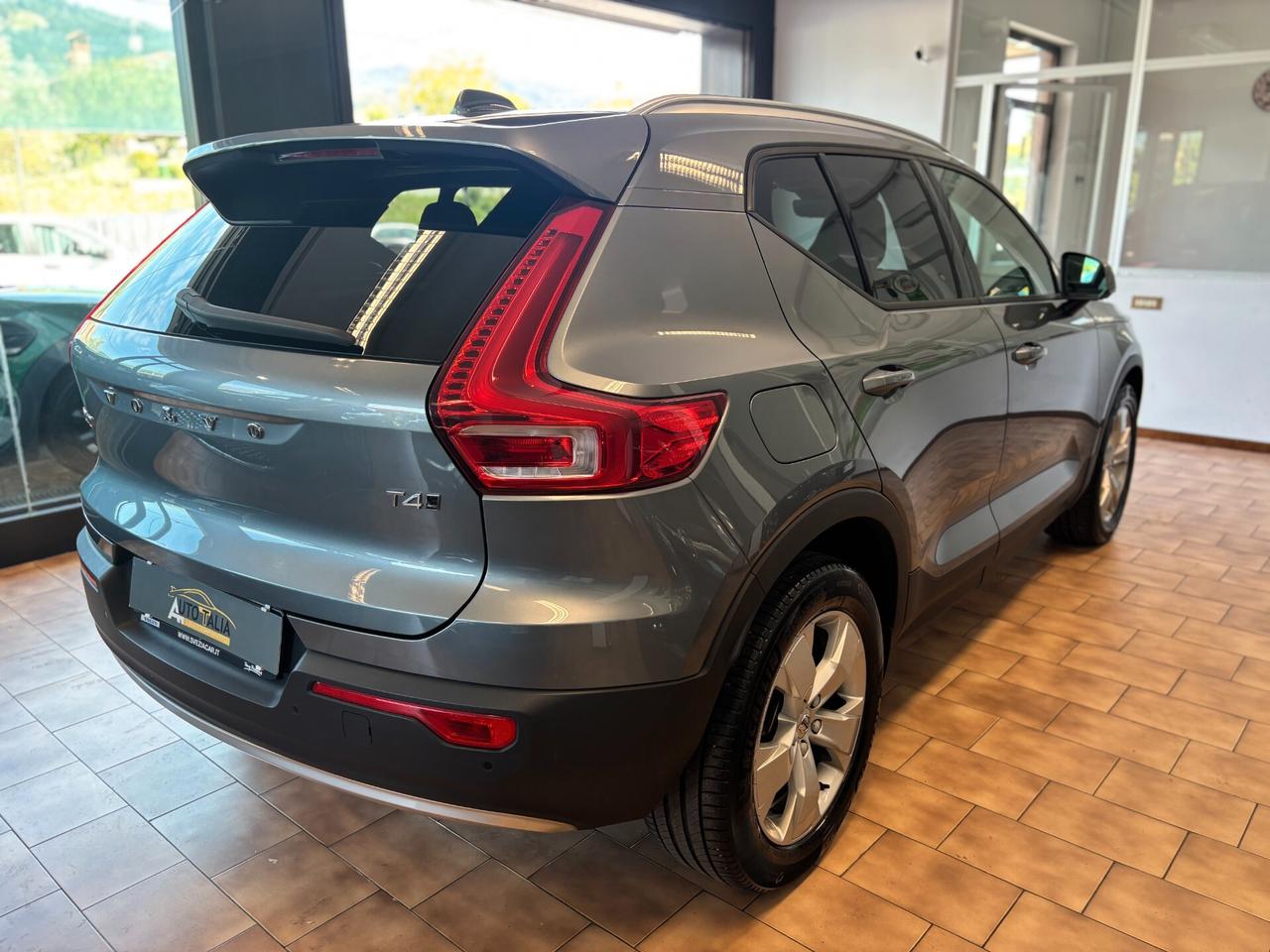 Volvo XC40 2.0 t4 Momentum awd geartronic*UNICOPRO*