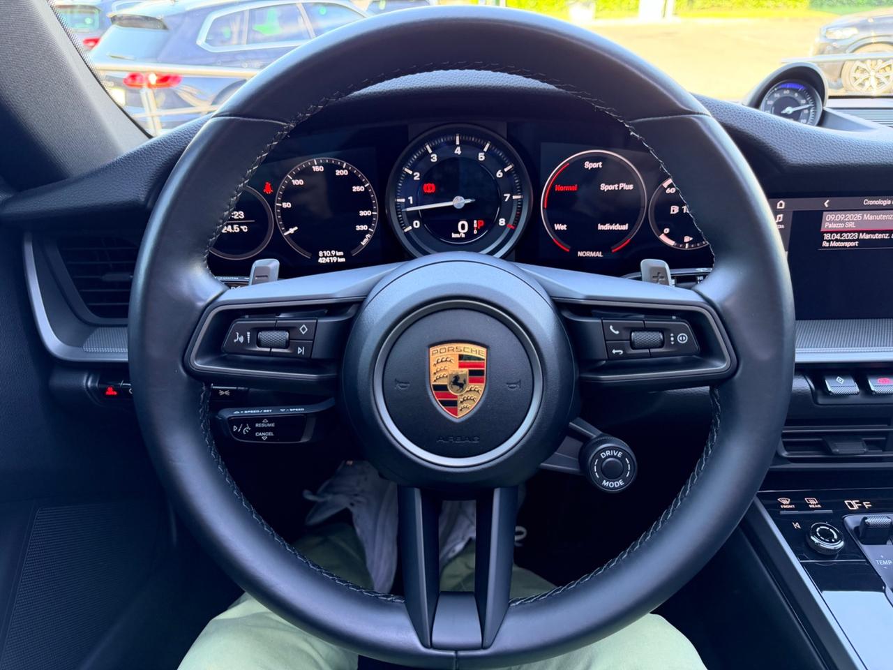 Porsche 911 Carrera total black cerchi 21 scarico sportivo