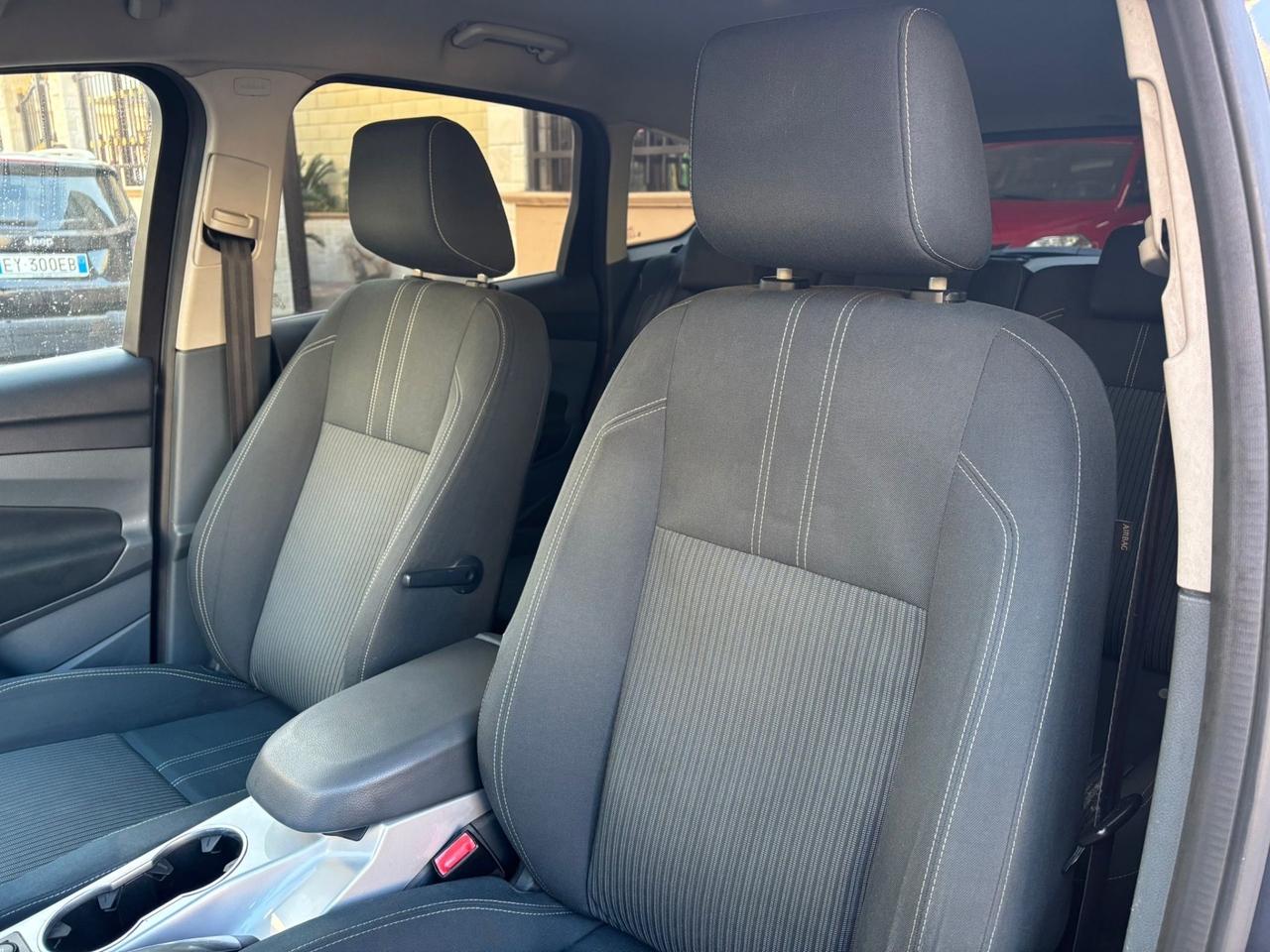 Ford C-Max 1.6 TDCi 115CV Titanium