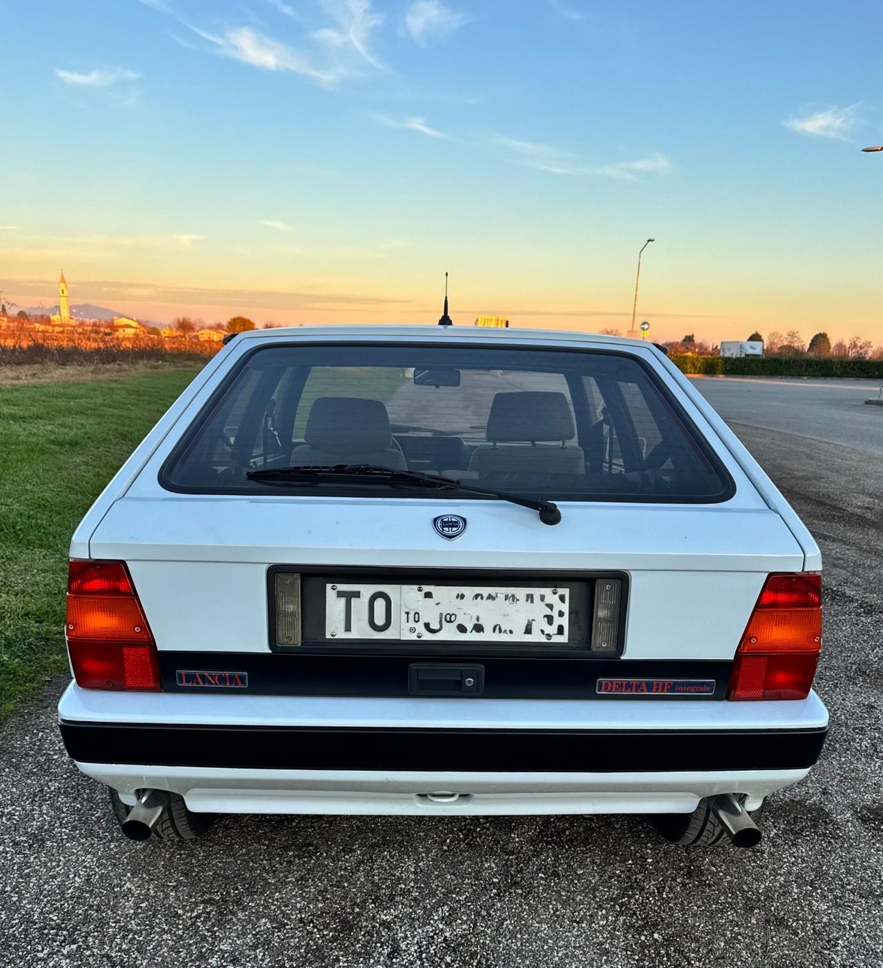LANCIA DELTA INTEGRALE 8v TURBO HF ORIGINALE