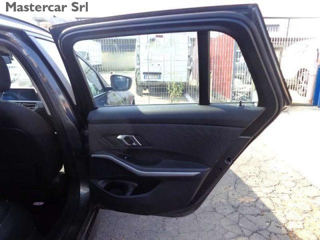 BMW 320 Touring mhev 48V xdrive Busines/Advan Auto-GD479BC