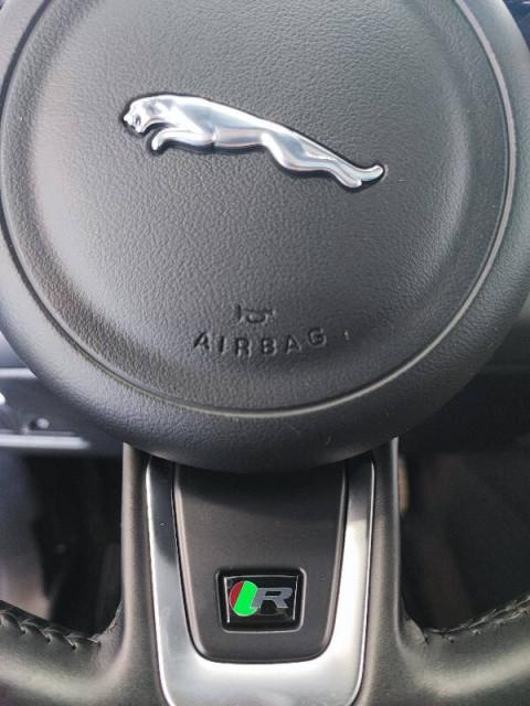 Jaguar E-Pace 2.0d i4 R-Dynamic HSE 150cv VIRTUAL! TETTO! PELLE!
