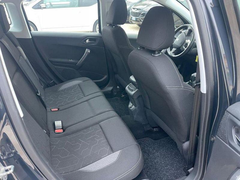 Peugeot 2008 PureTech 82 Active LEGGI ANNUNCIO
