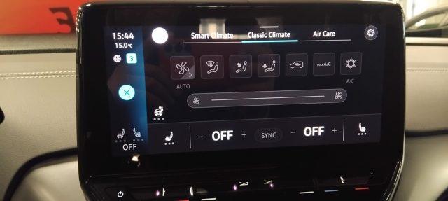 VOLKSWAGEN ID.4 Pro Performance 20" PELLE